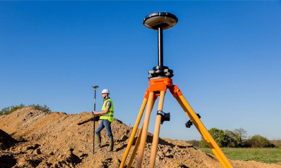 RTK與全站儀有哪些區別？兩者優缺點對比
